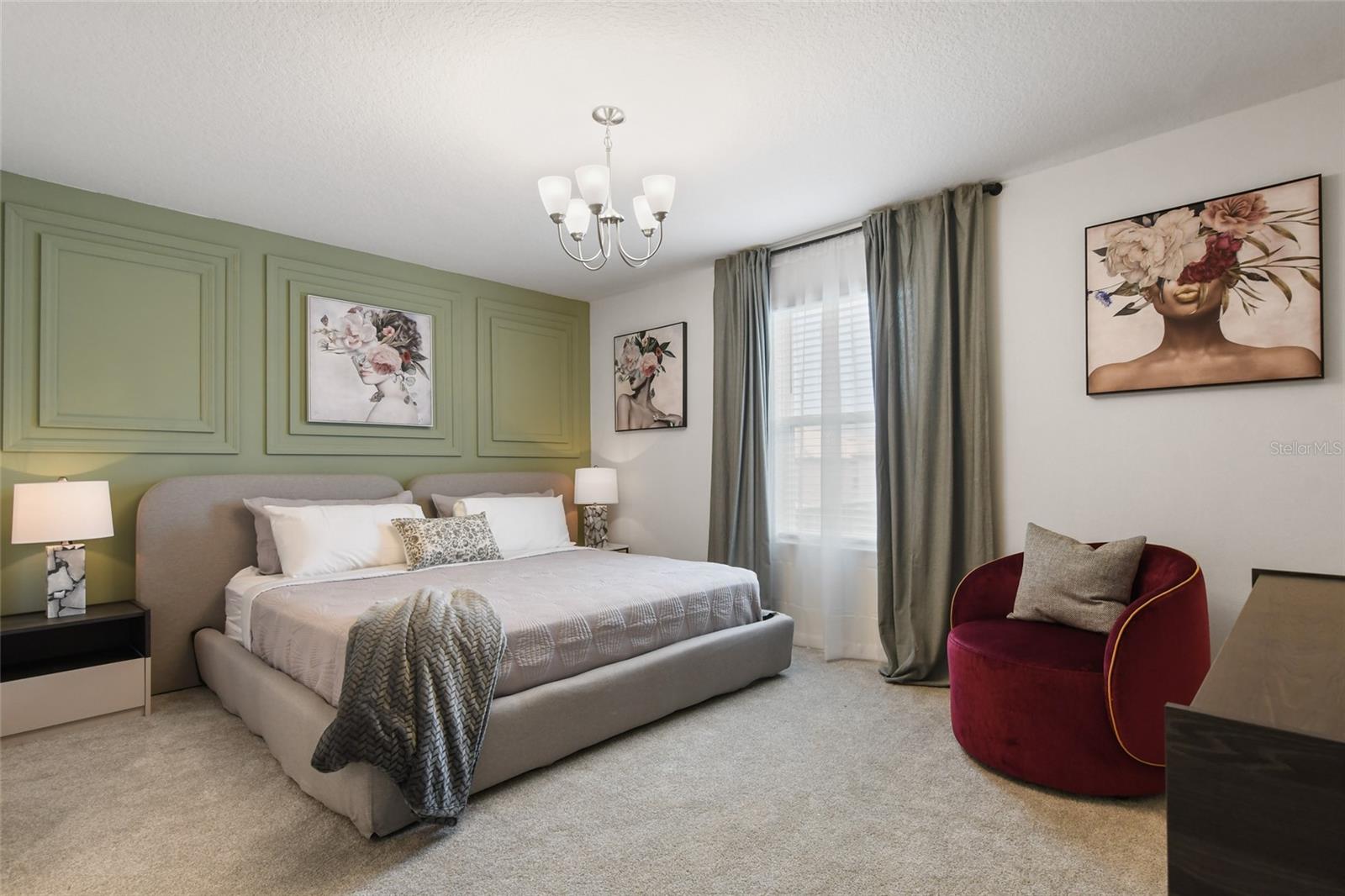 8903 COCONUT BREEZE DR