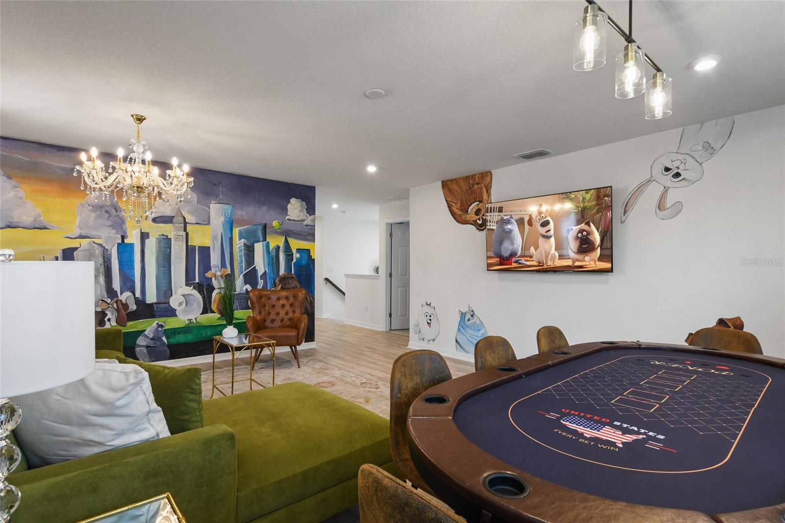 8903 COCONUT BREEZE DR