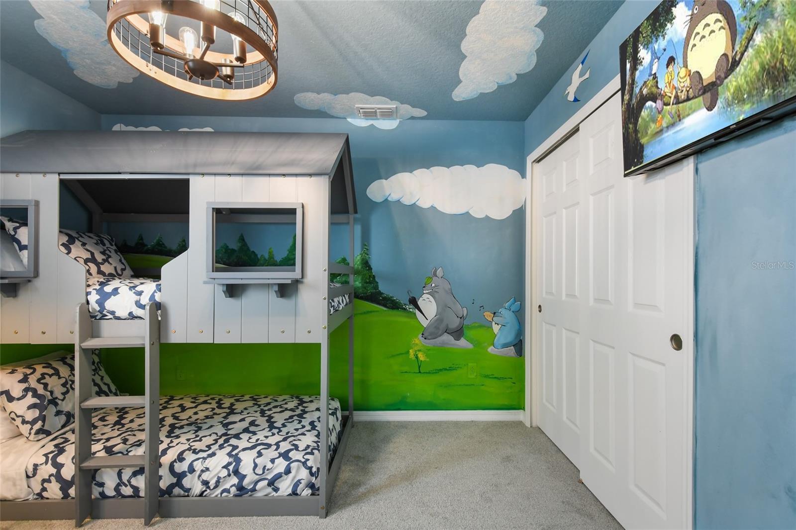 8903 COCONUT BREEZE DR