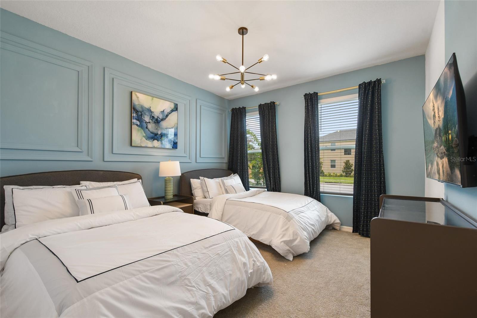 8903 COCONUT BREEZE DR