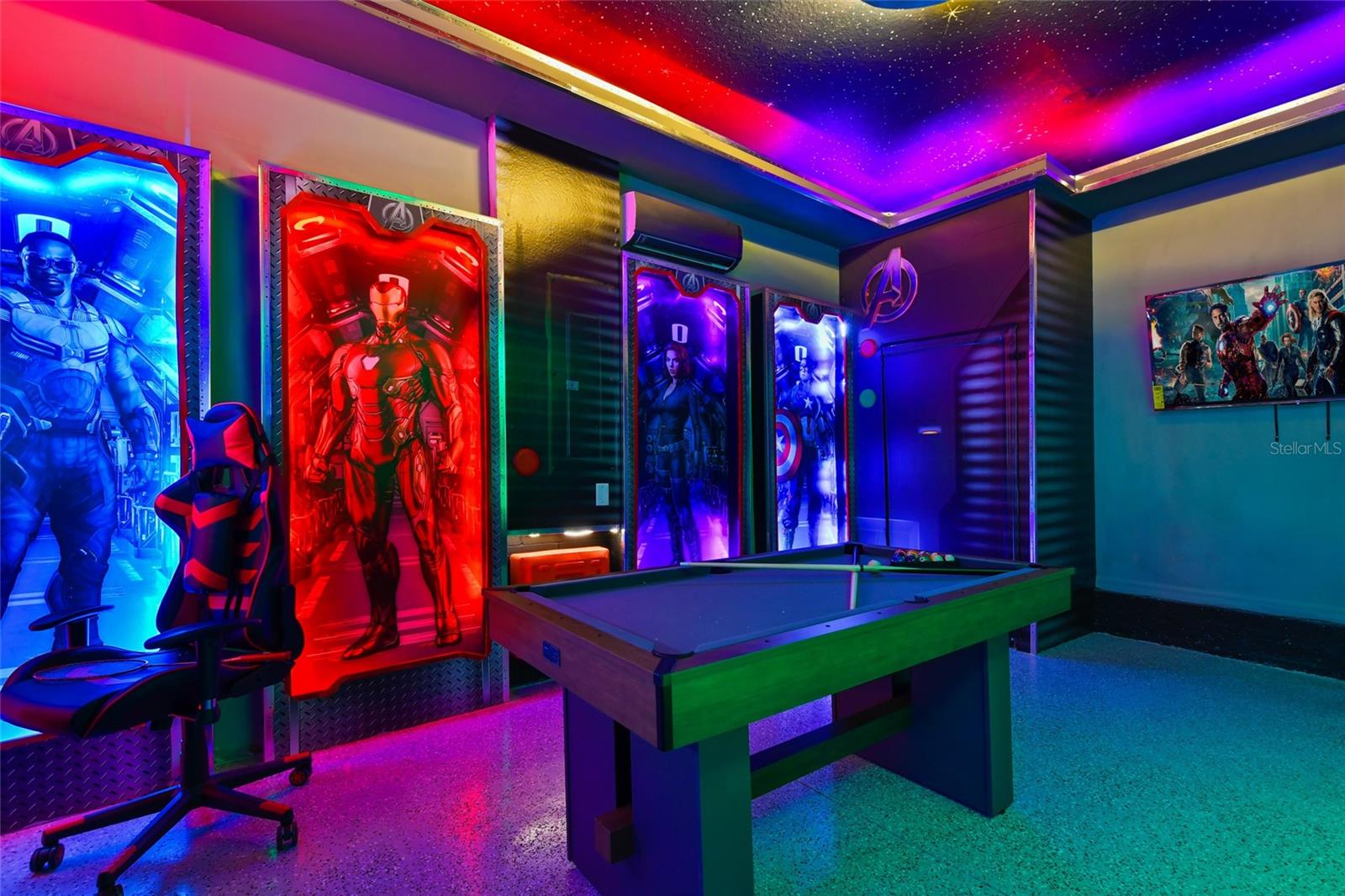 8903 COCONUT BREEZE DR