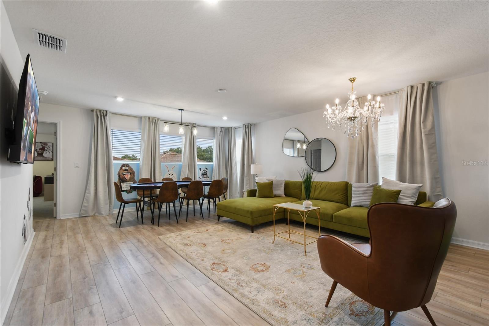 8903 COCONUT BREEZE DR