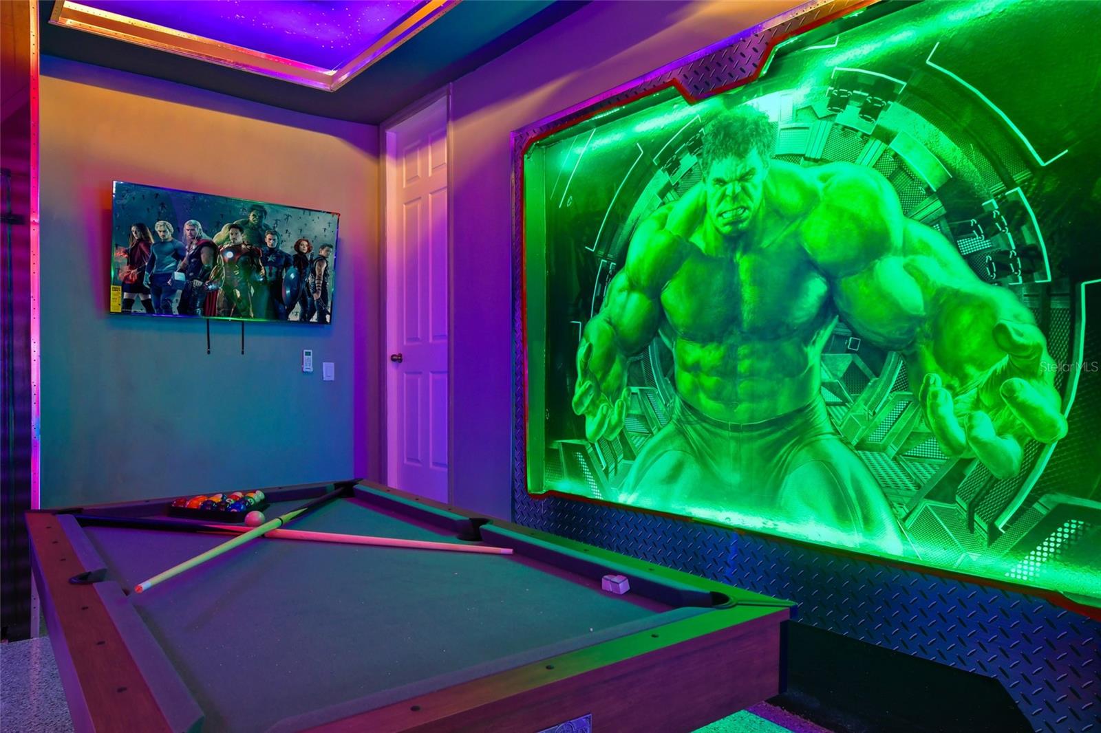 8903 COCONUT BREEZE DR