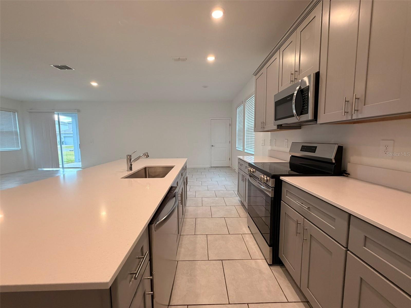 2030 SHAGGY FISHER DR