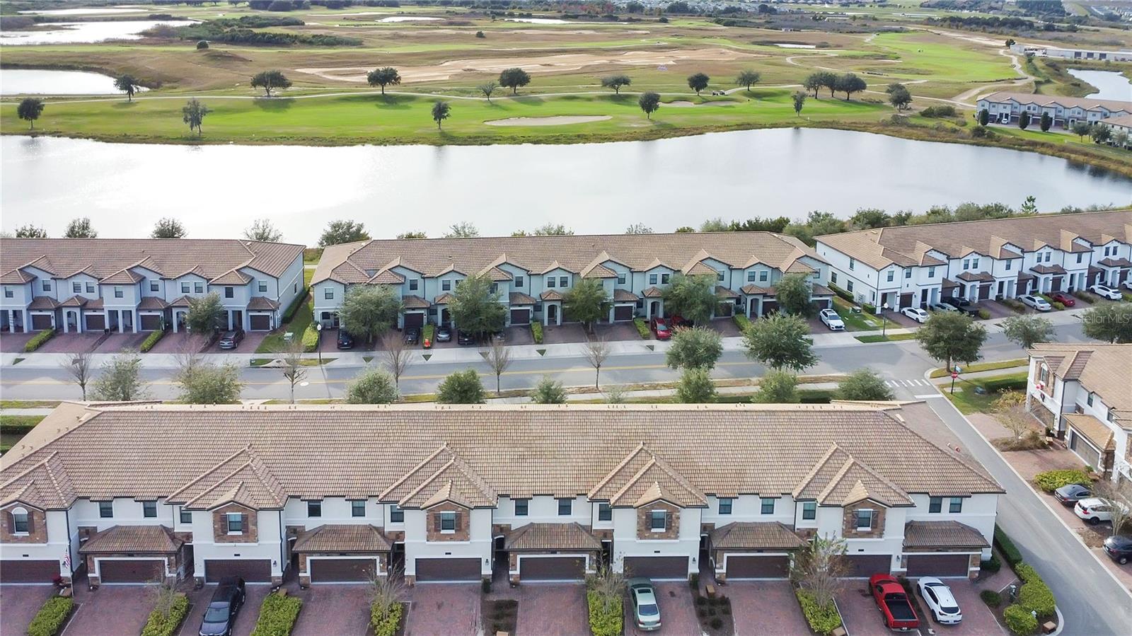 1208 PAYNE STEWART DR