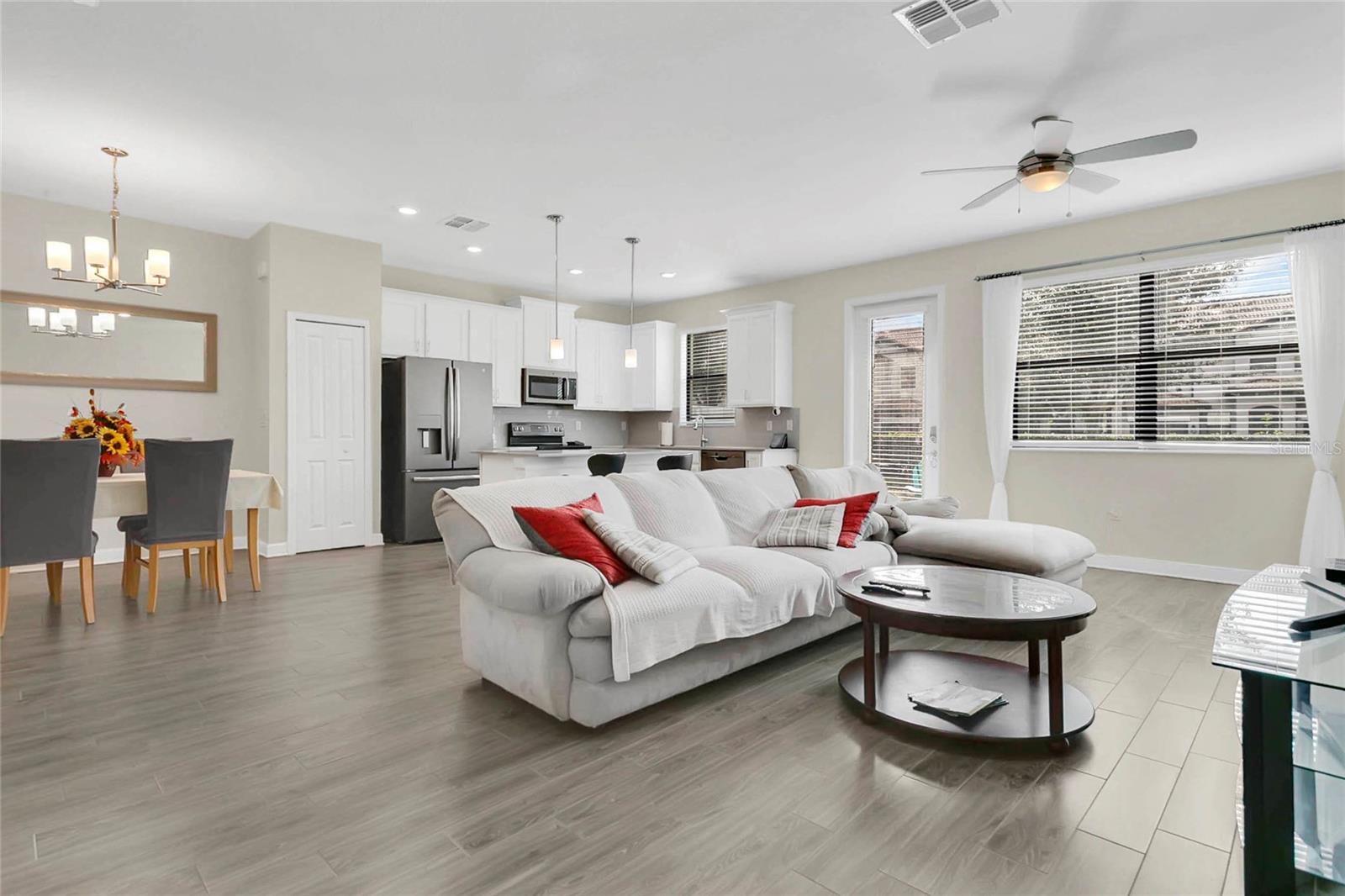 1208 PAYNE STEWART DR