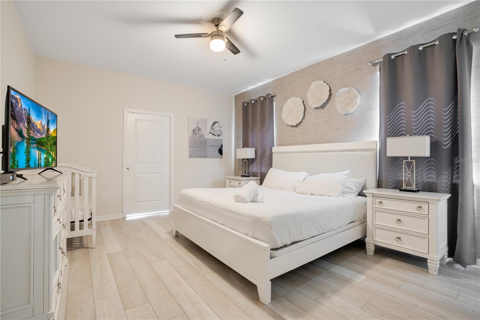 2316 LELANI CIR