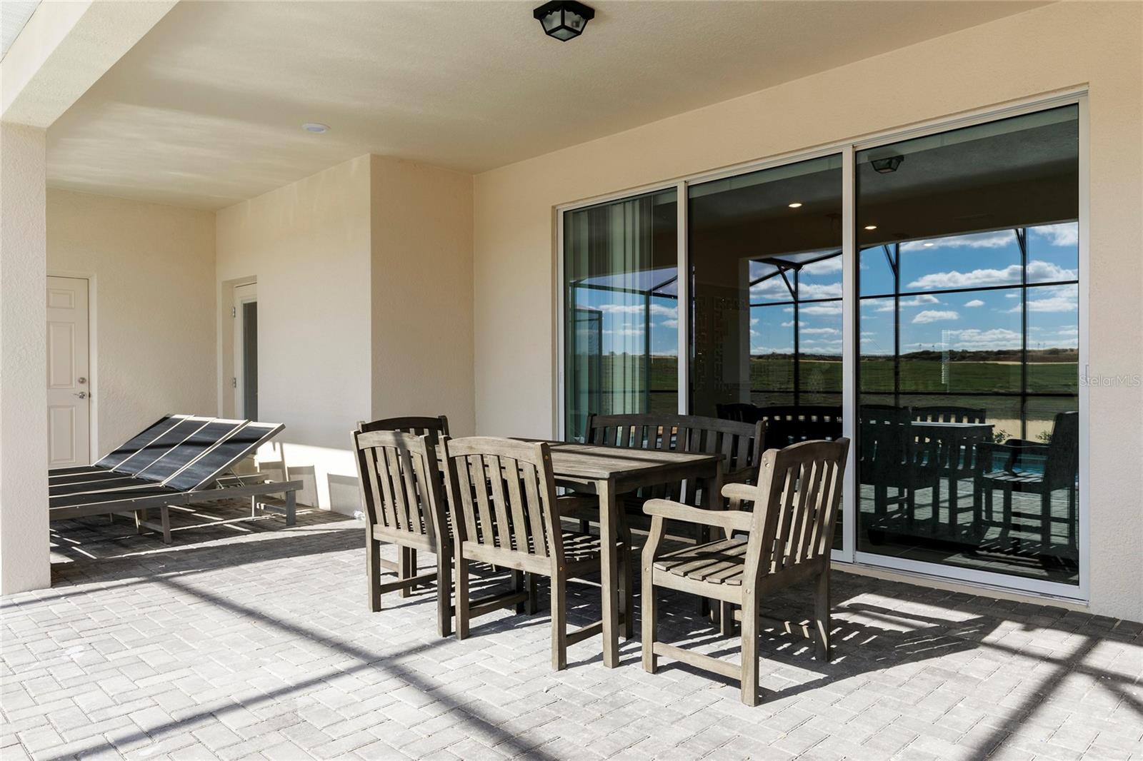 2316 LELANI CIR