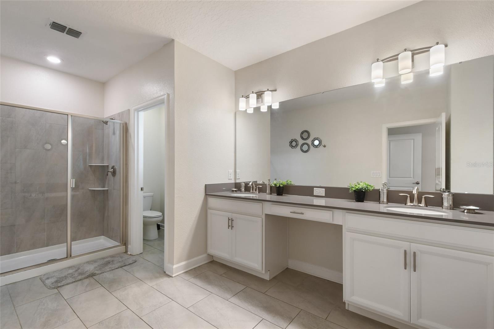8942 CABOT CLIFFS DR