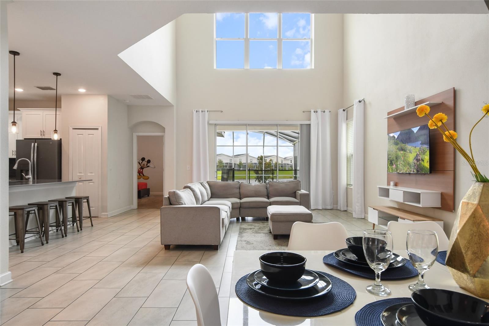 8942 CABOT CLIFFS DR
