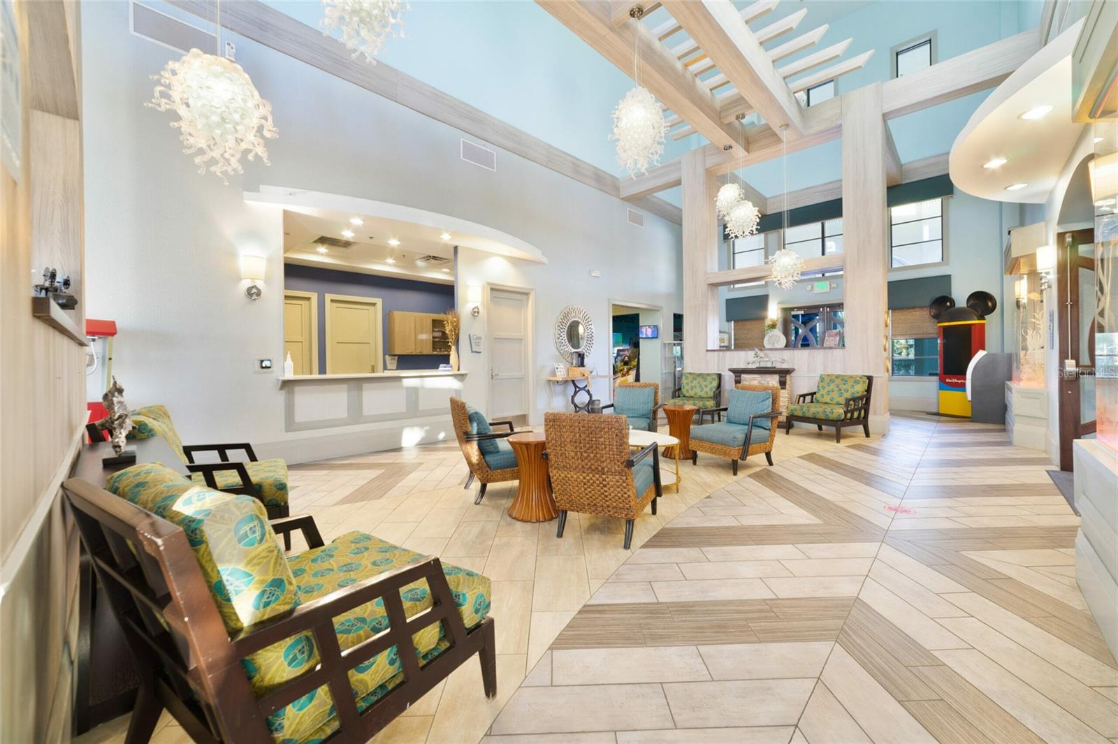 8942 CABOT CLIFFS DR