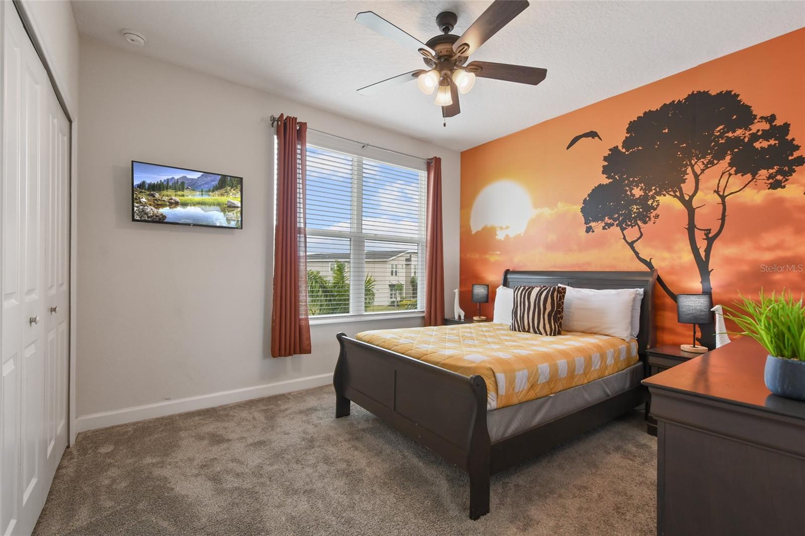 8942 CABOT CLIFFS DR