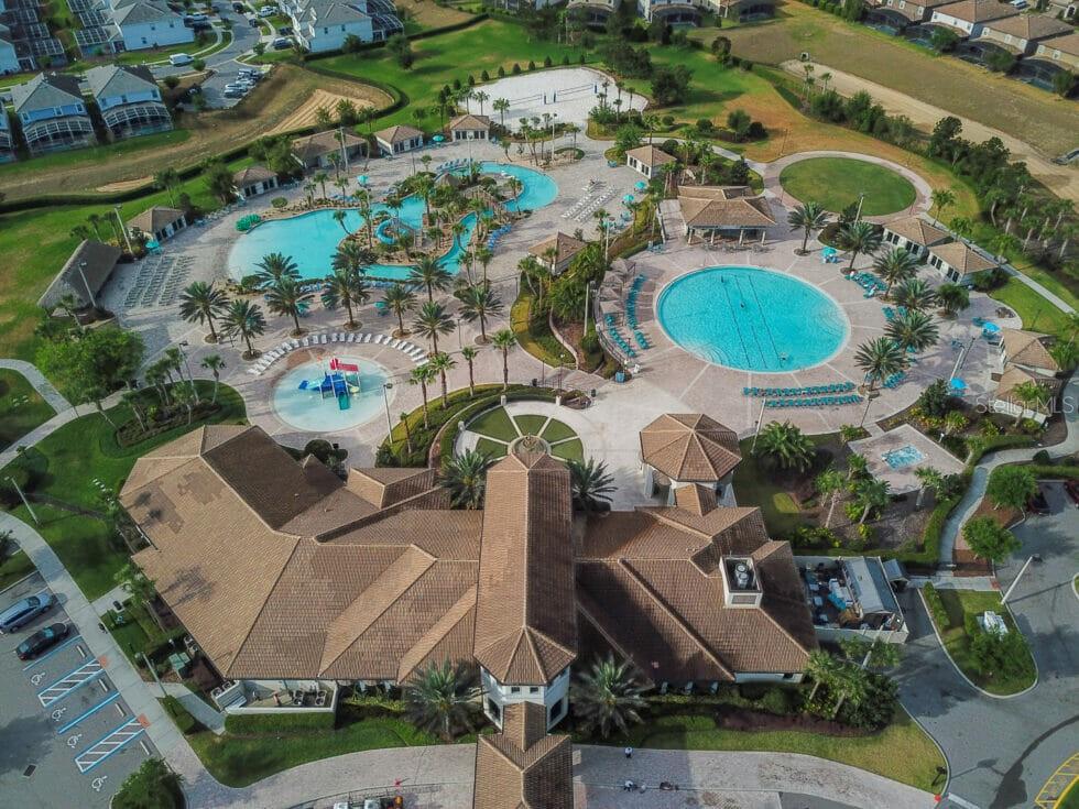 8942 CABOT CLIFFS DR