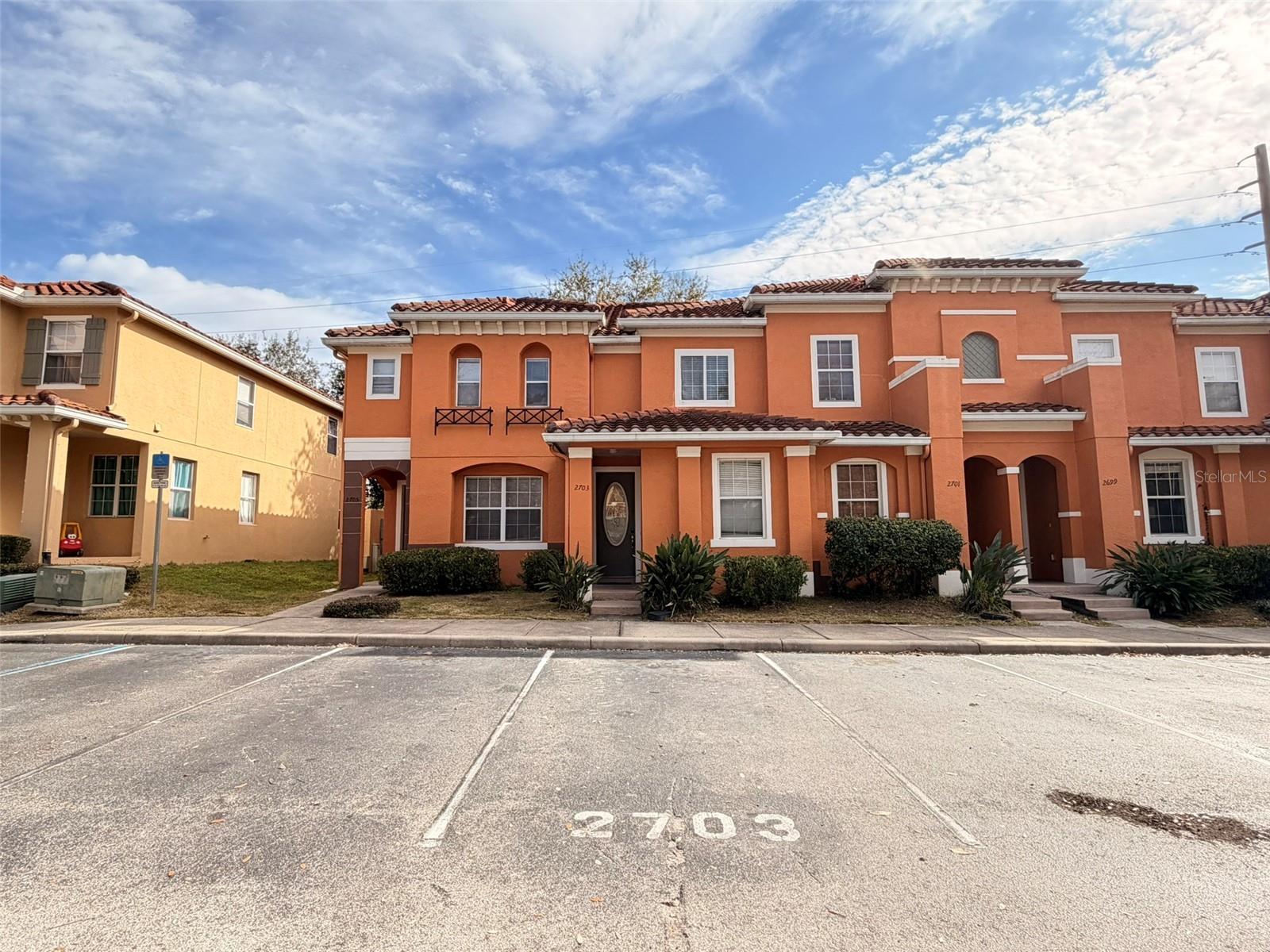 2703 ANDROS LN