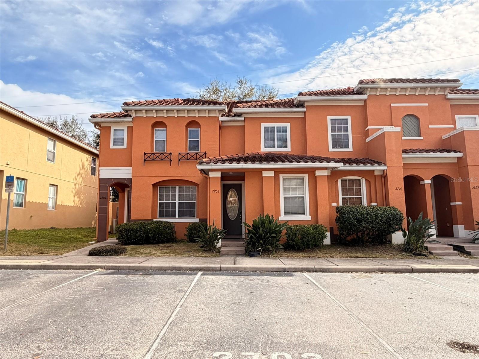 2703 ANDROS LN