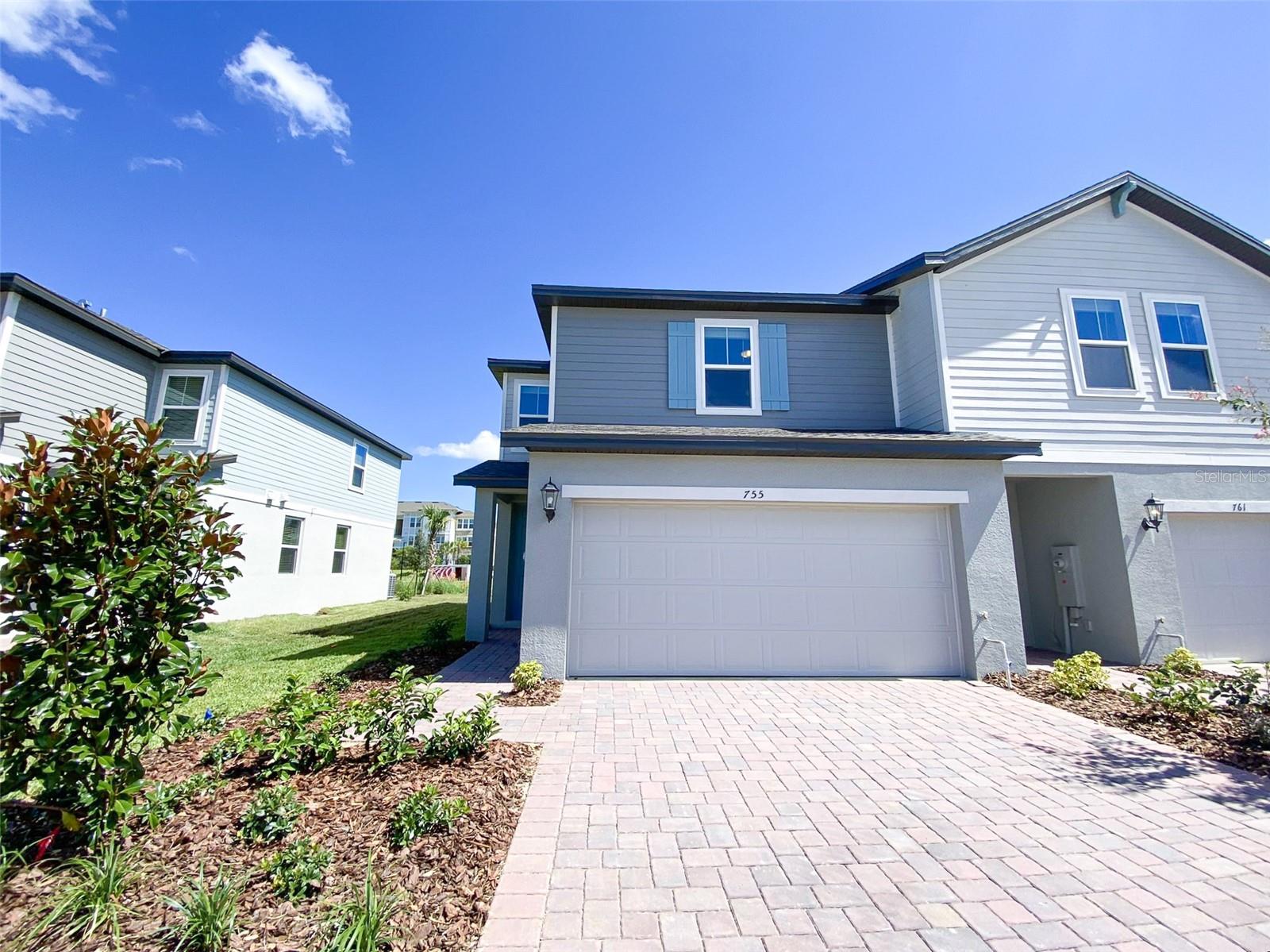 755 LEGACY DR