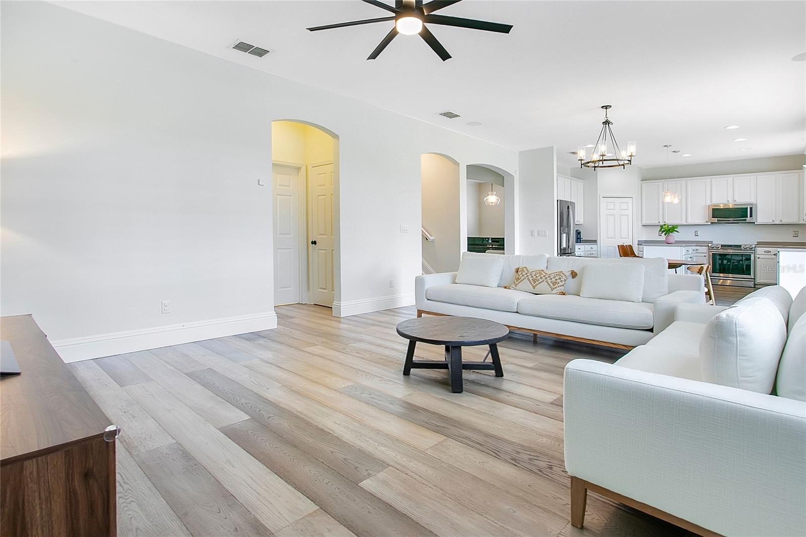 15049 SPINNAKER COVE LN