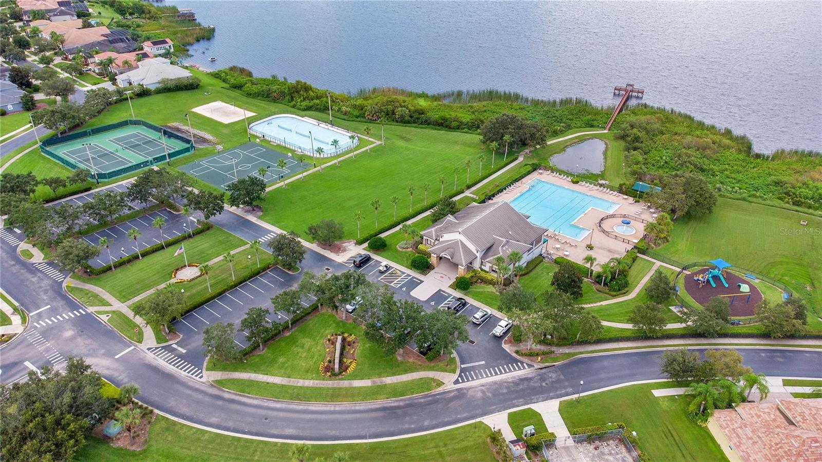 15049 SPINNAKER COVE LN