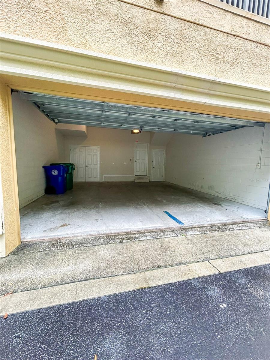 691 PENSACOLA LN
