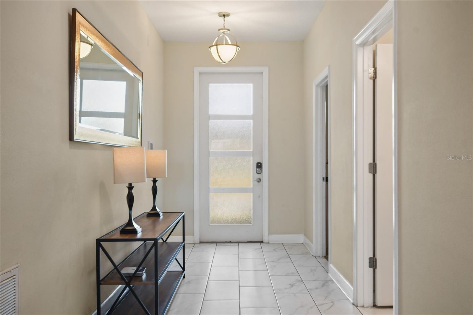 8842 CABOT CLIFFS DR