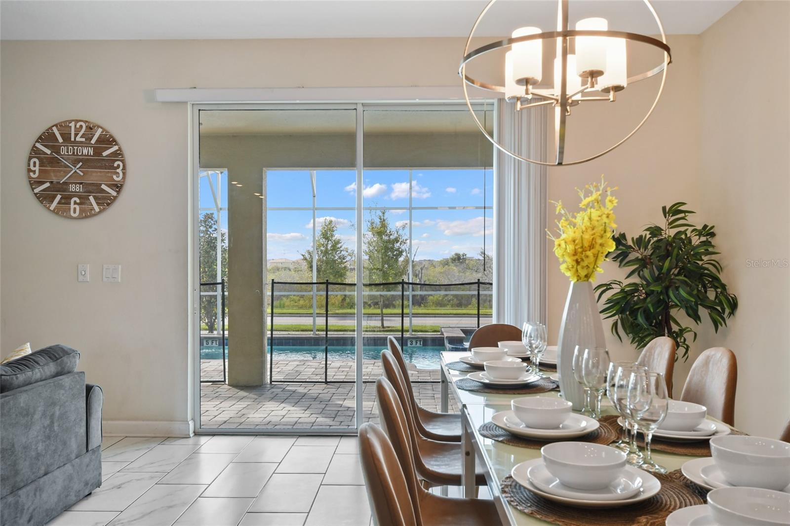 8842 CABOT CLIFFS DR