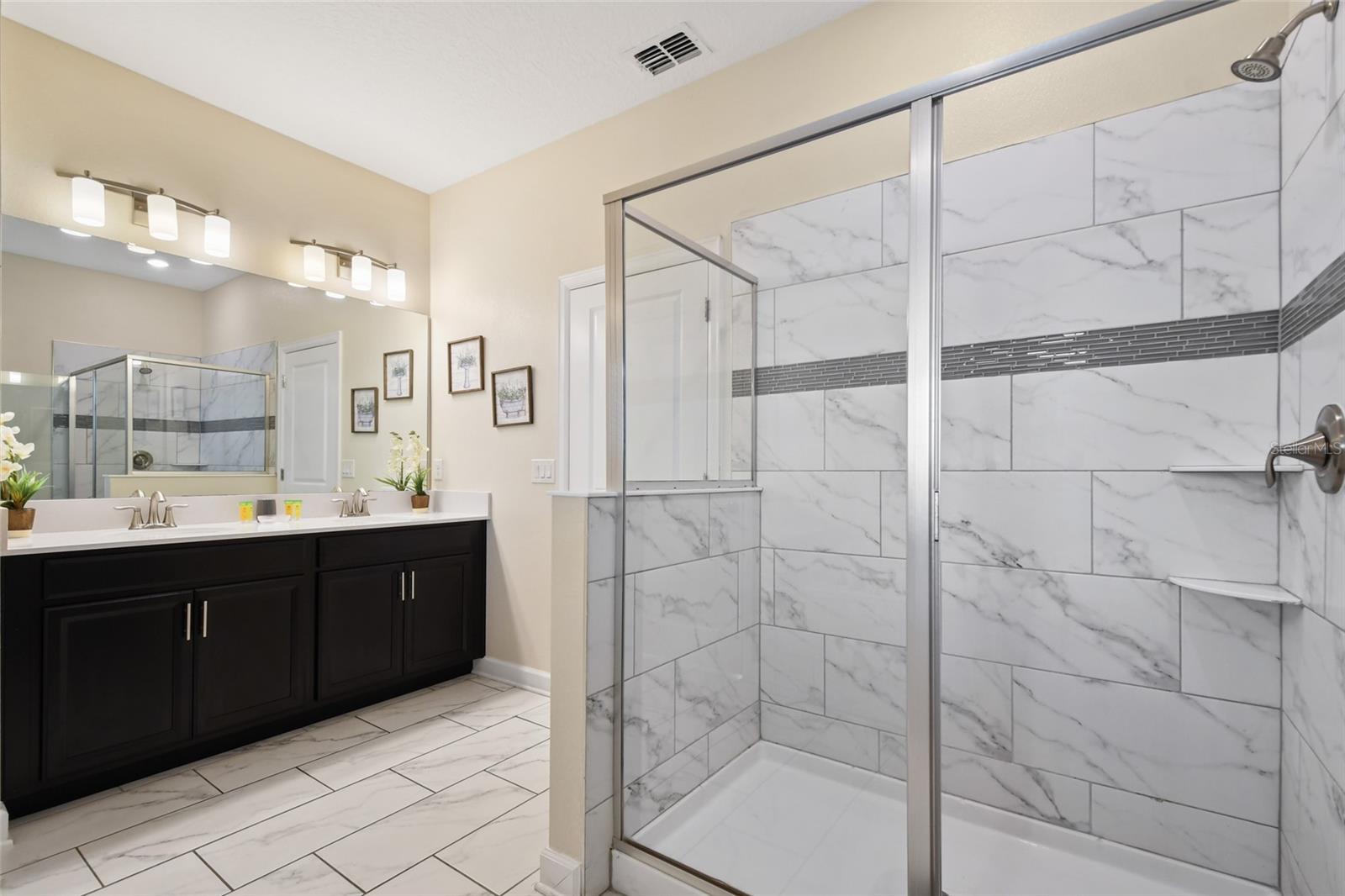 8842 CABOT CLIFFS DR