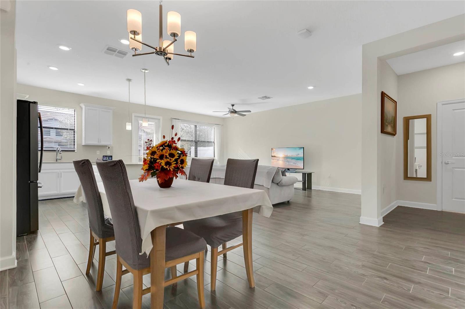 1208 PAYNE STEWART DR