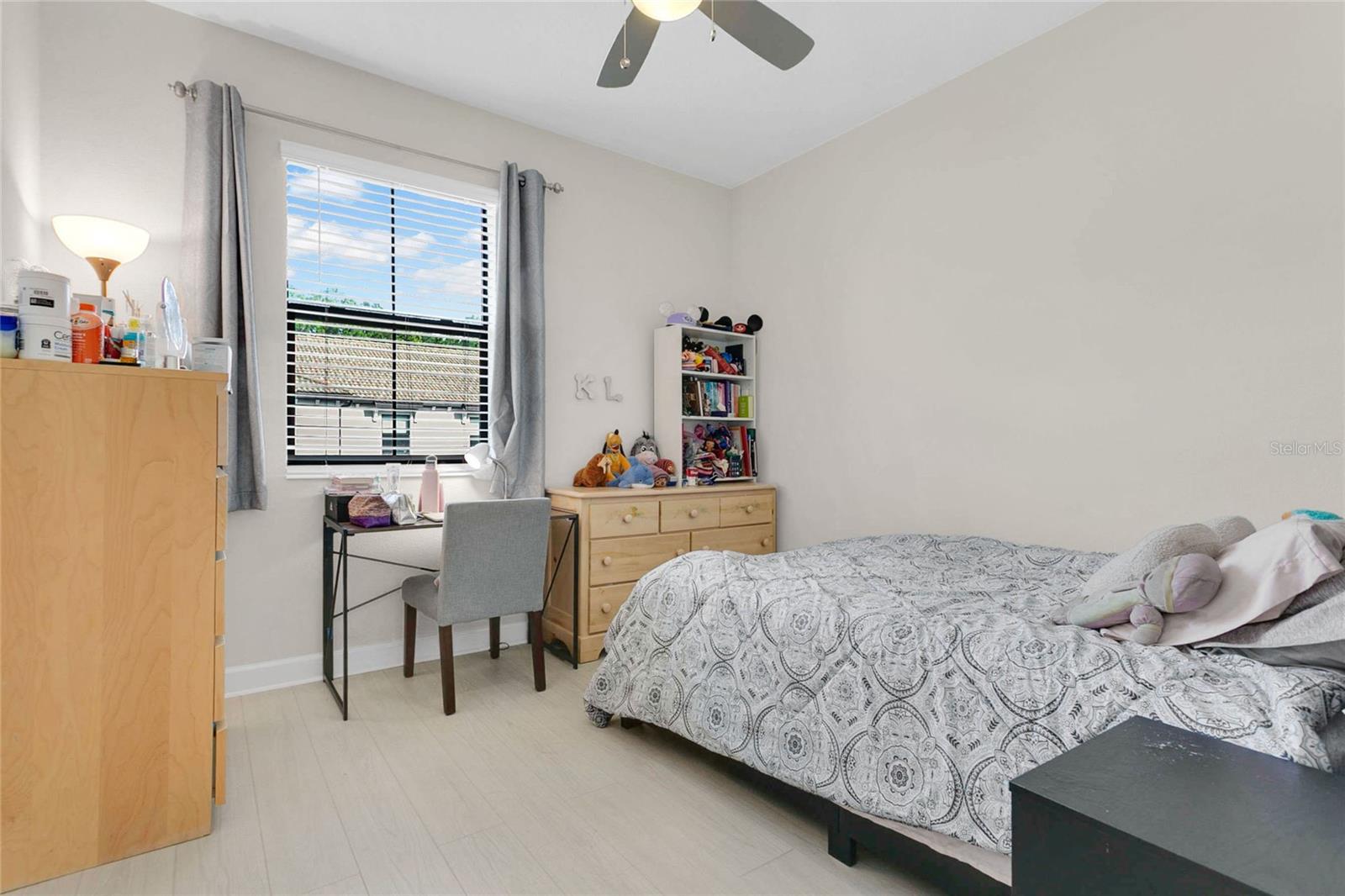 1208 PAYNE STEWART DR