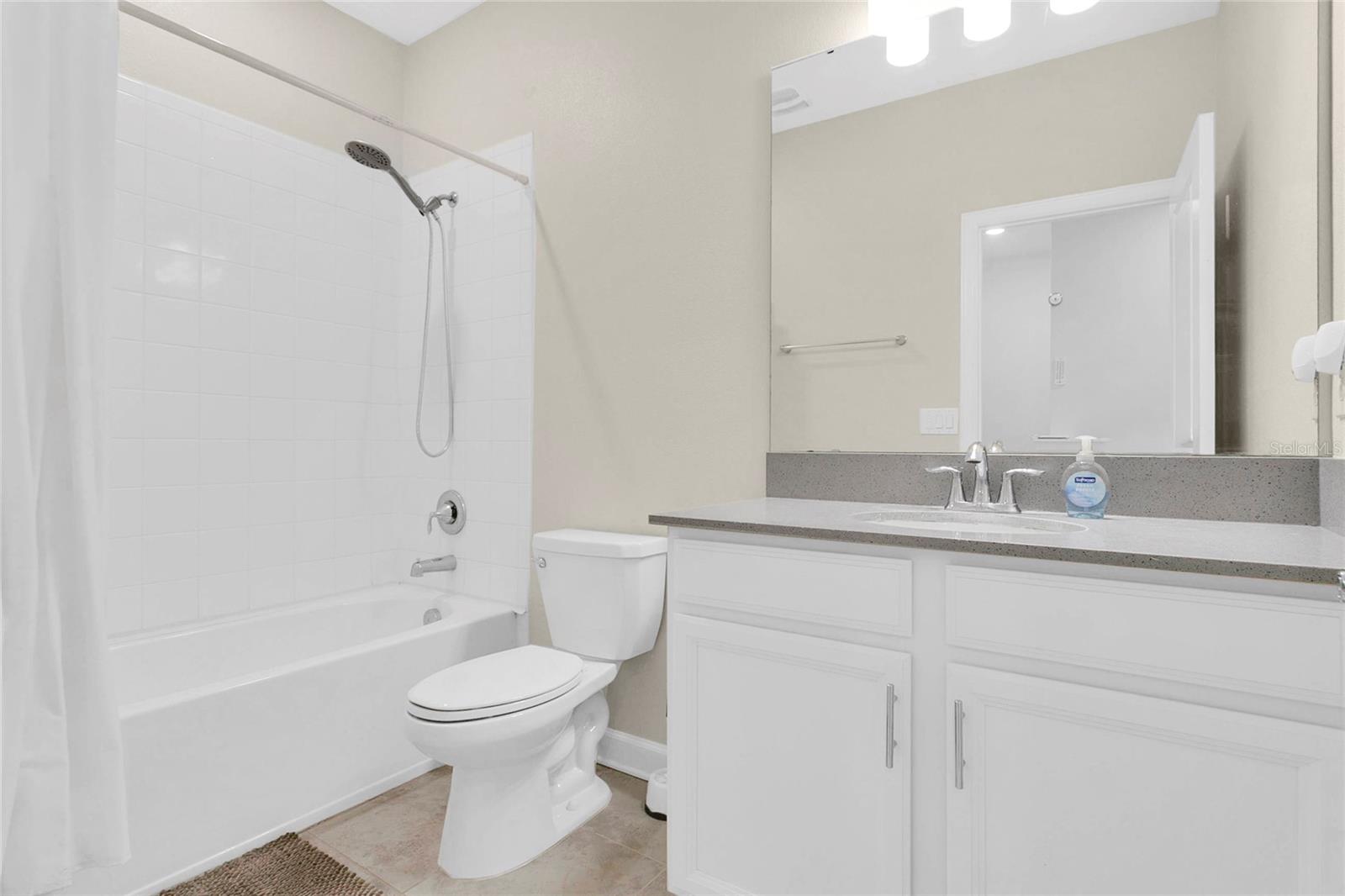 1208 PAYNE STEWART DR