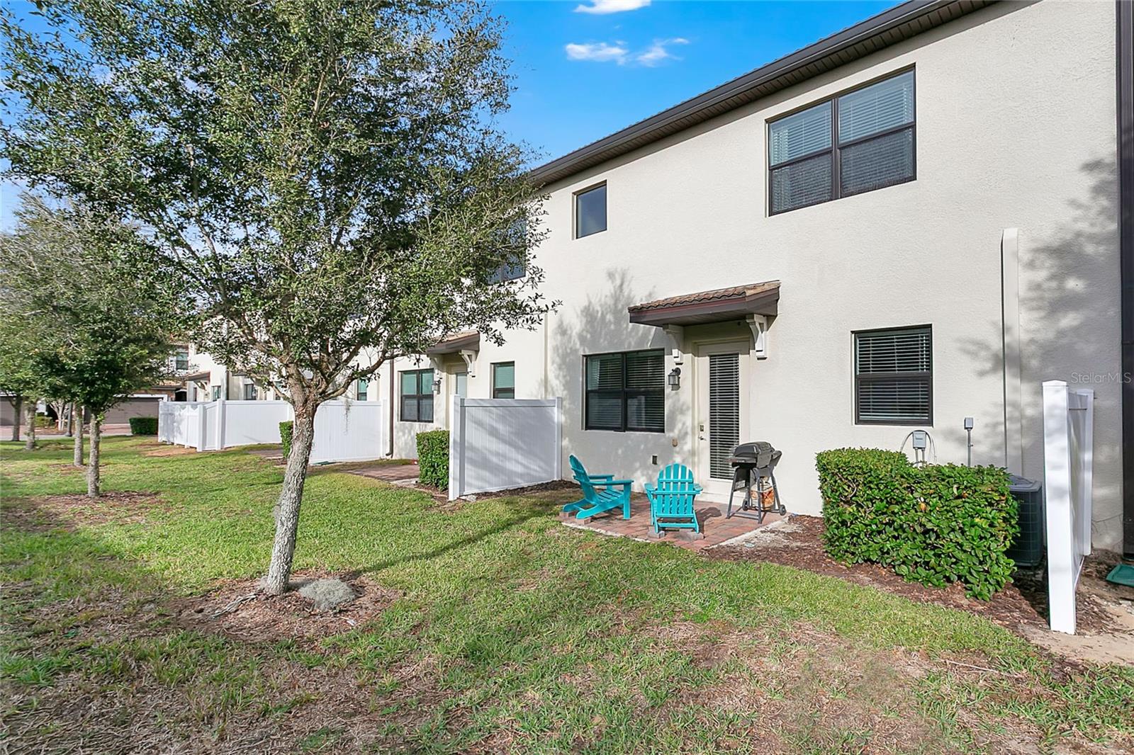 1208 PAYNE STEWART DR