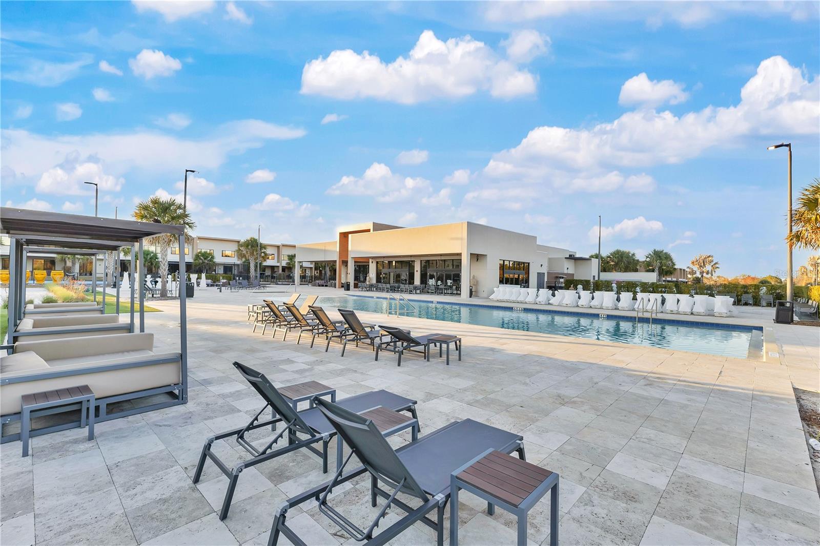 3094 ROCKEFELLER WAY