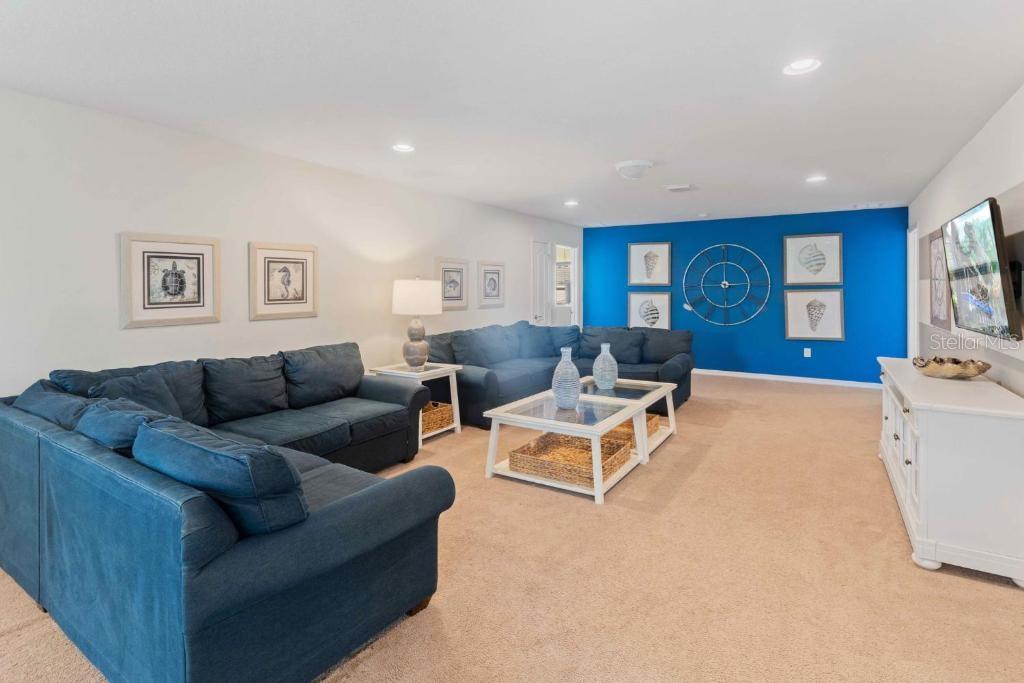 8815 MACAPA DR