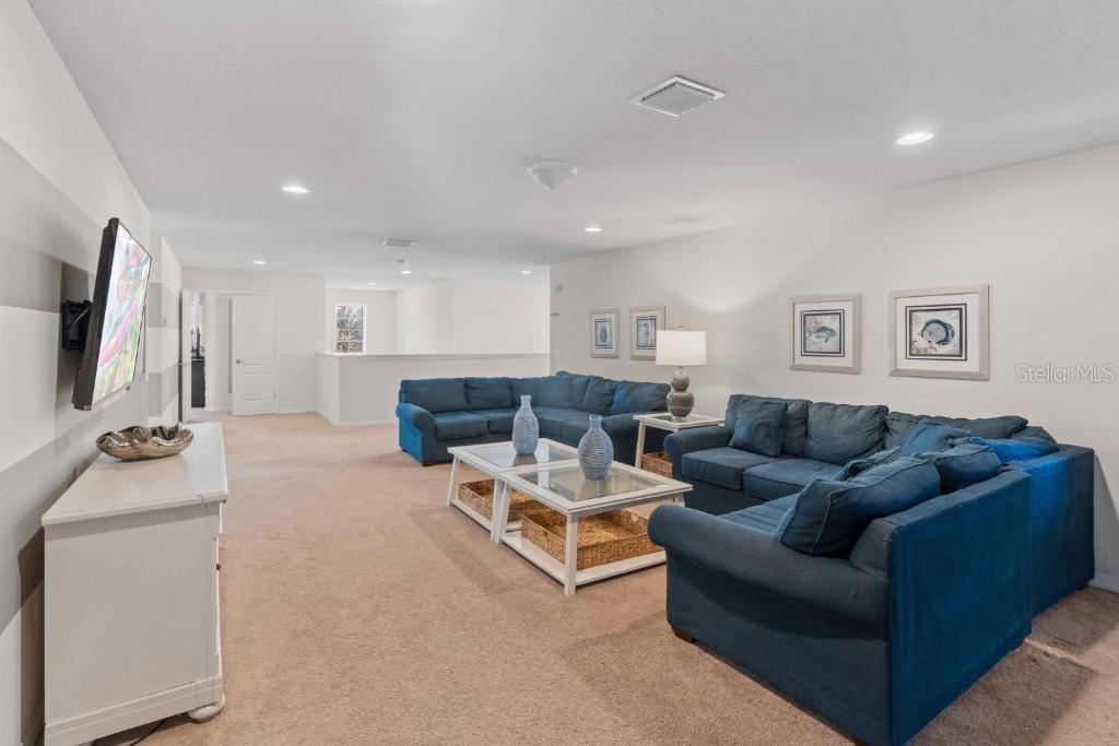 8815 MACAPA DR