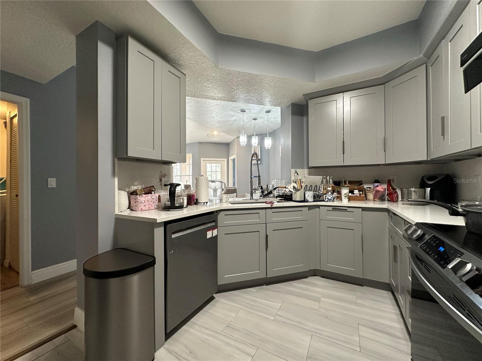 5554 METROWEST BLVD #4-312