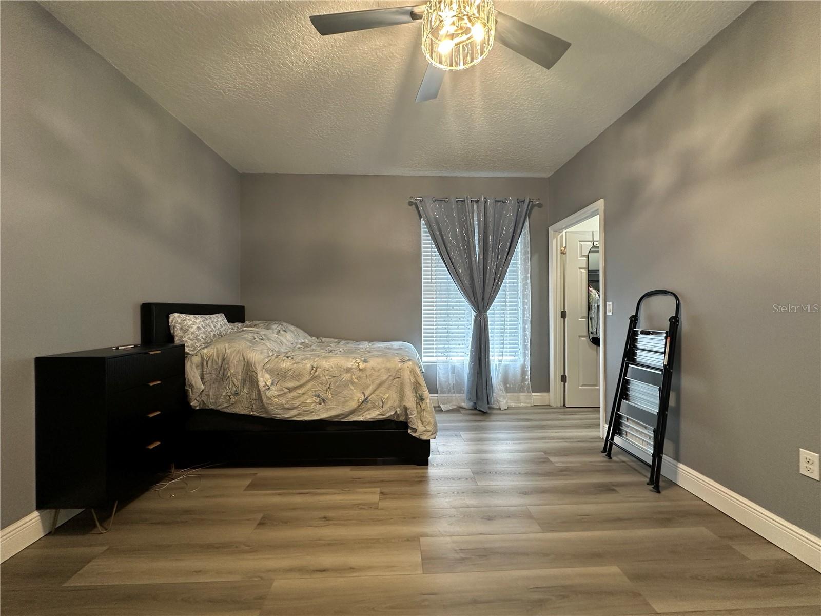 5554 METROWEST BLVD #4-312