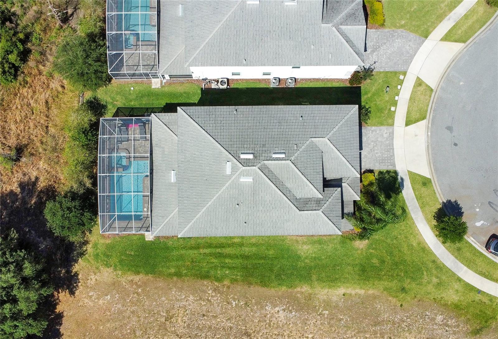 8800 INTERLOCKING CT