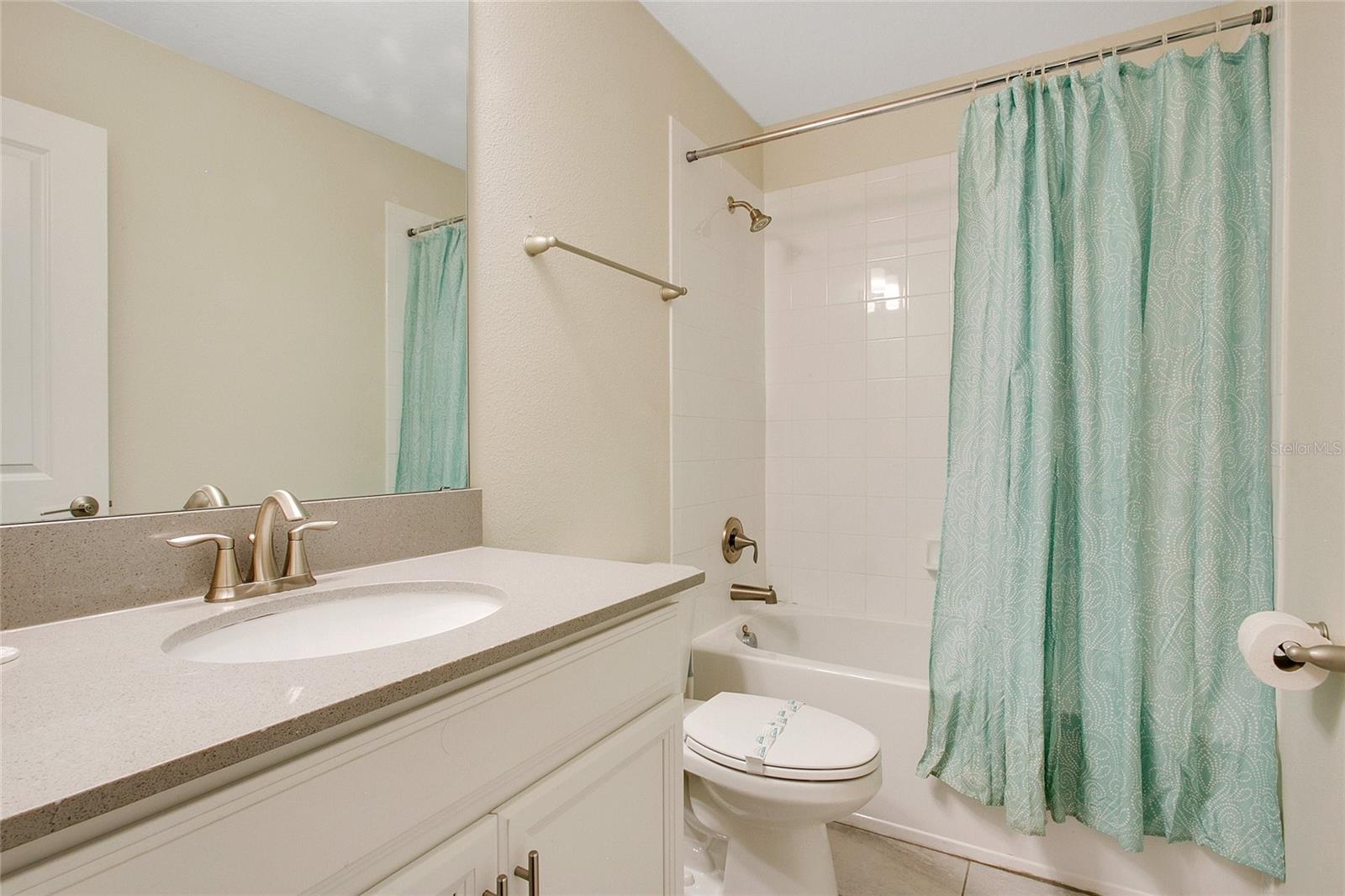 8800 INTERLOCKING CT