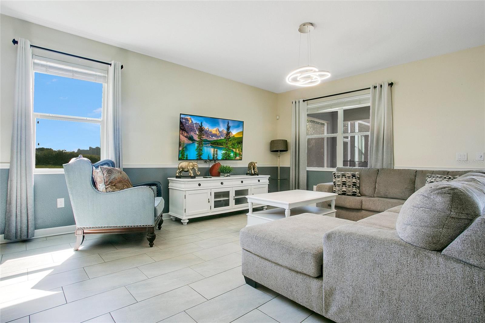 8800 INTERLOCKING CT