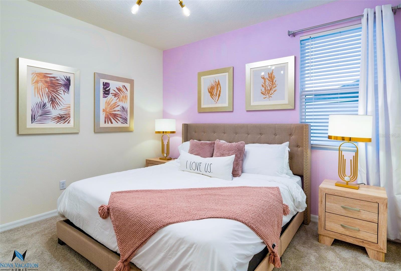 8915 TROPICAL HAVEN CT