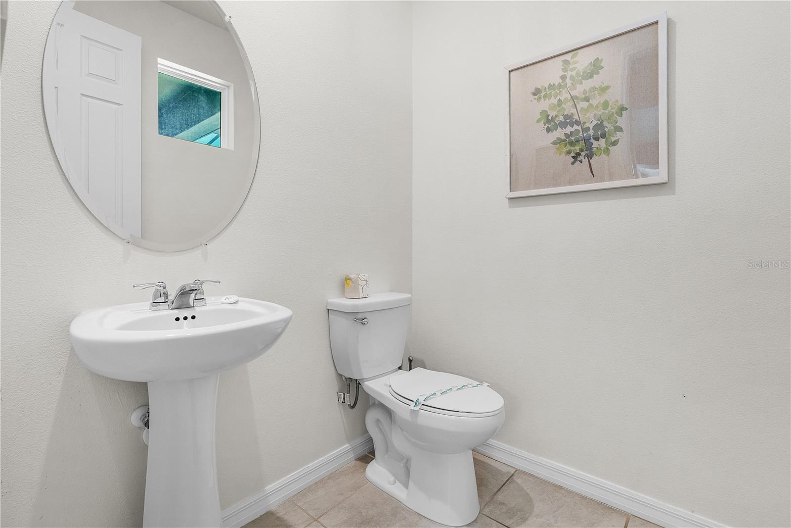 8915 TROPICAL HAVEN CT