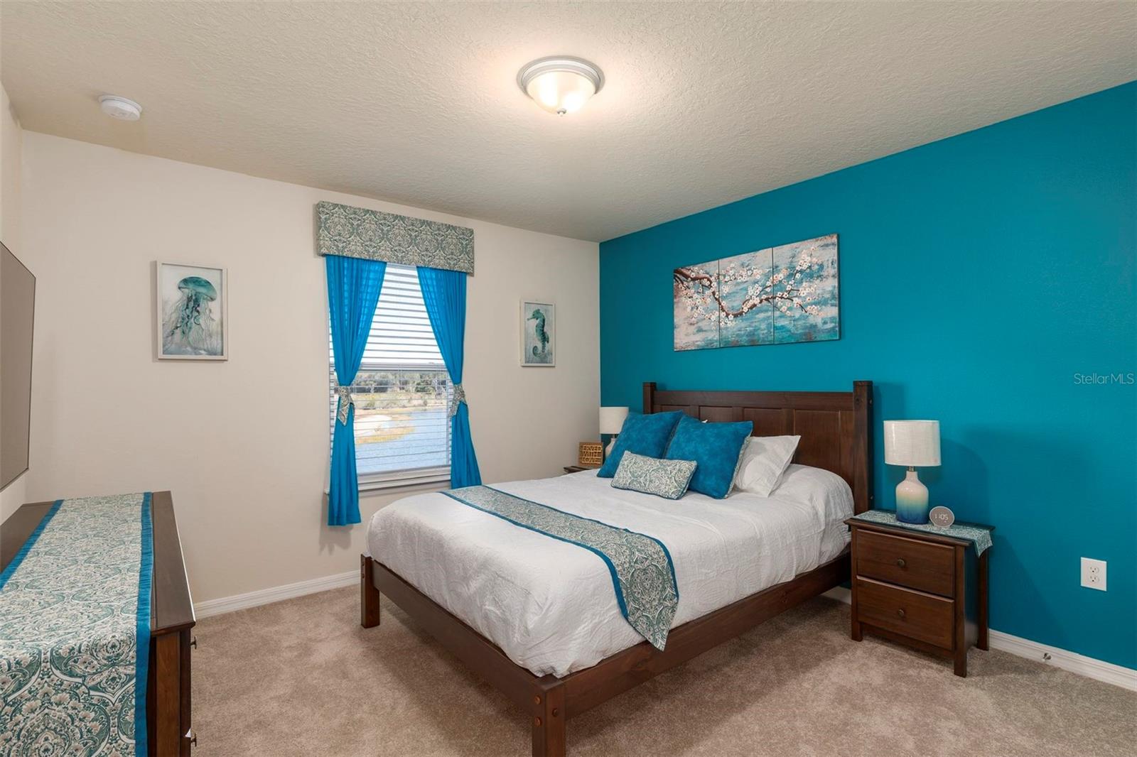 7195 OAKMOSS LOOP