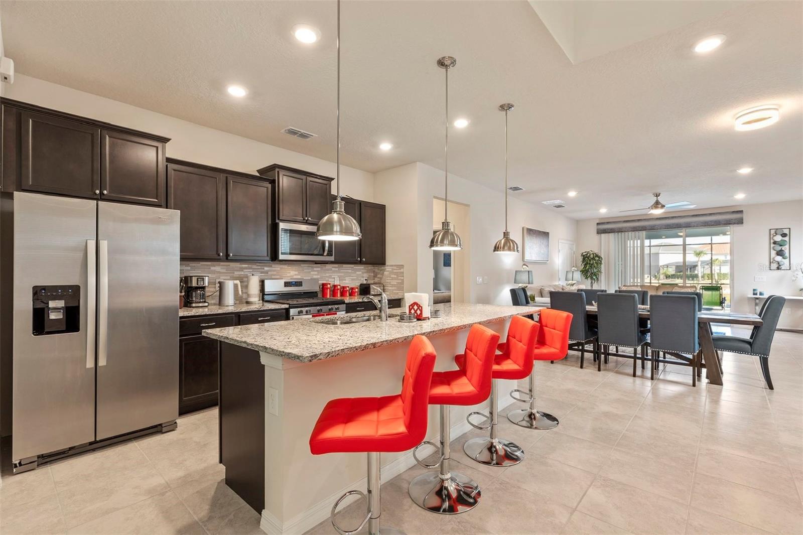 7195 OAKMOSS LOOP