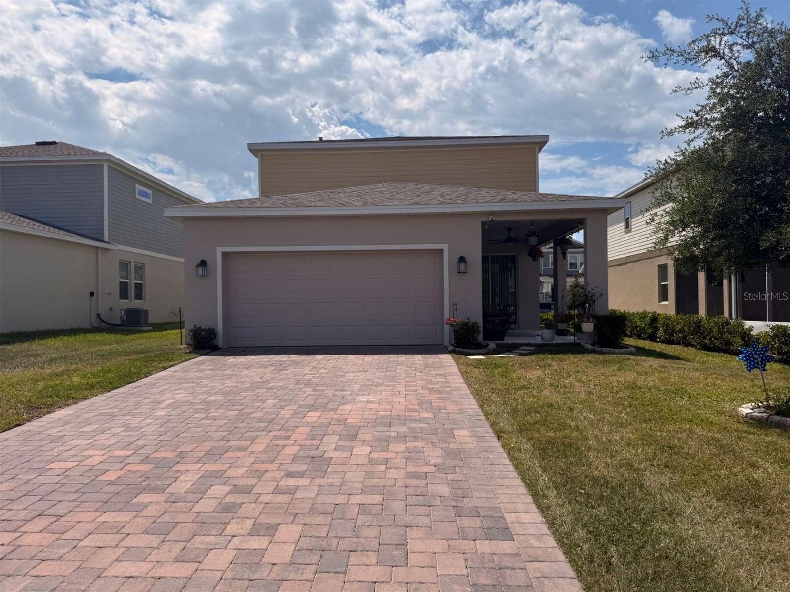2165 SWEET HONEY LN