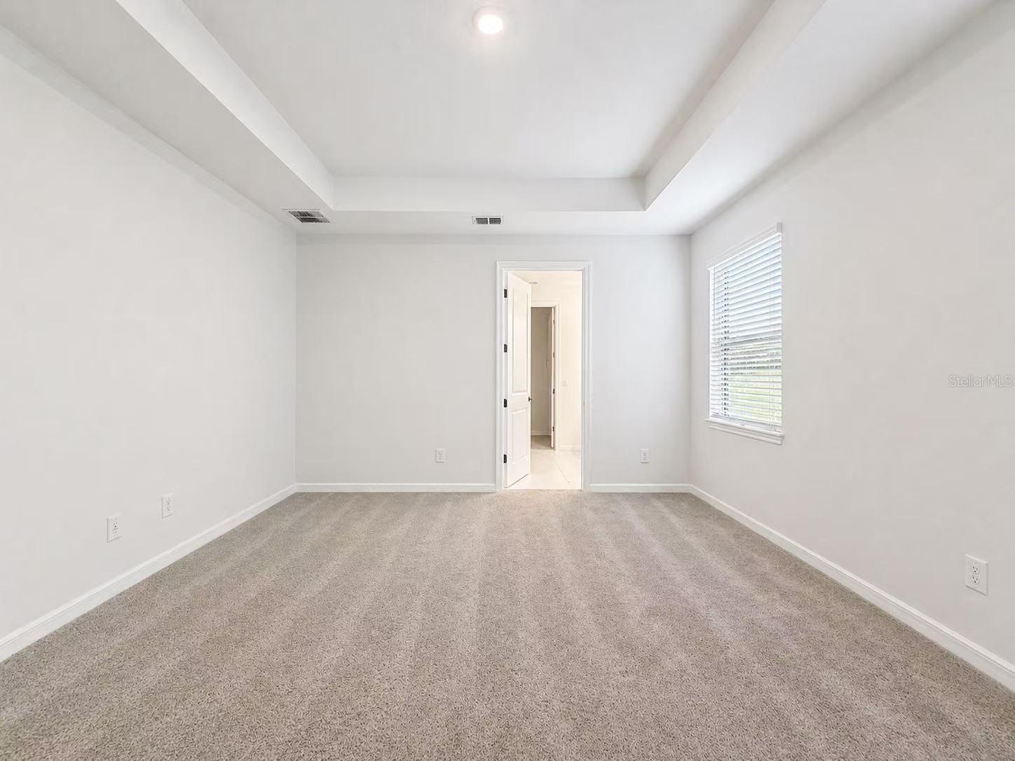 2272 DERWENT DR