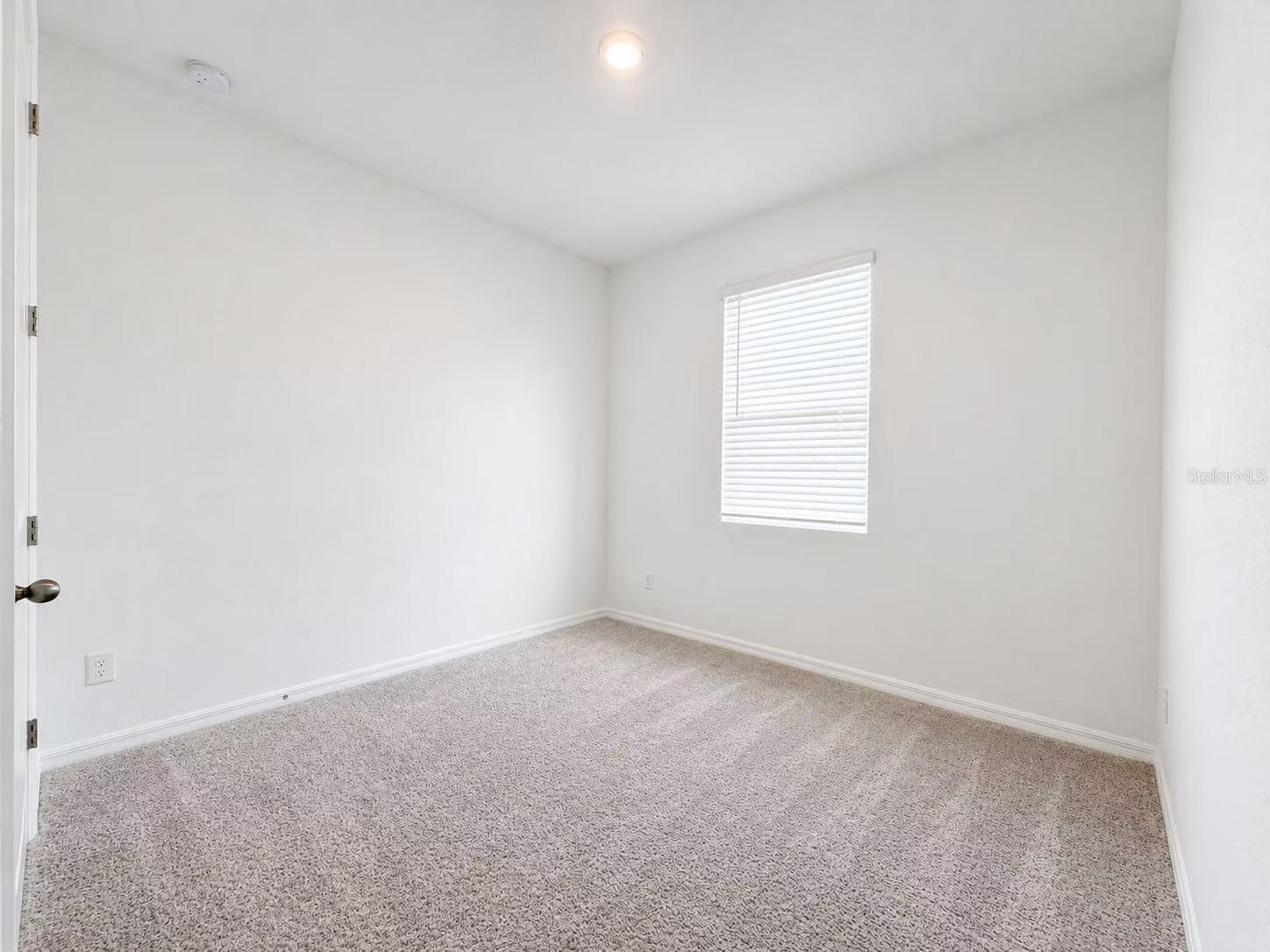 2272 DERWENT DR