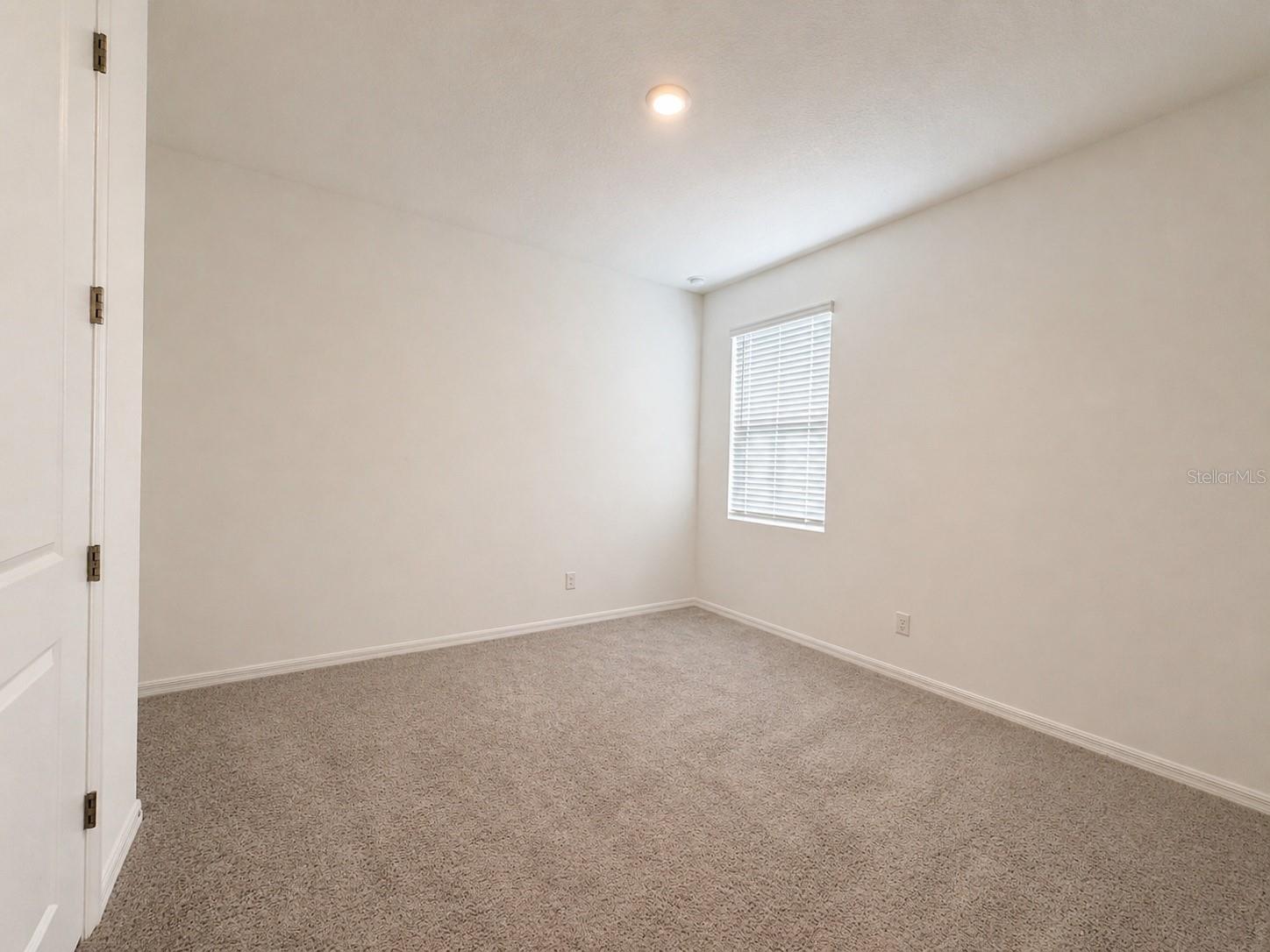 2272 DERWENT DR