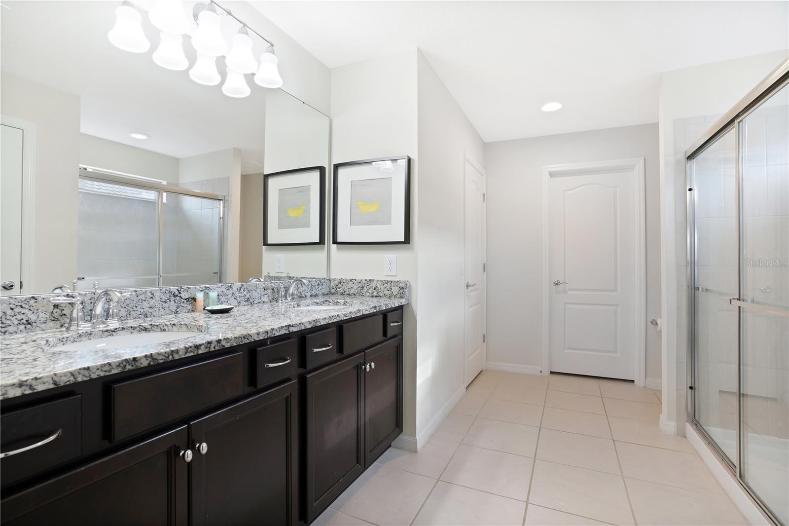 8869 BENGAL CT