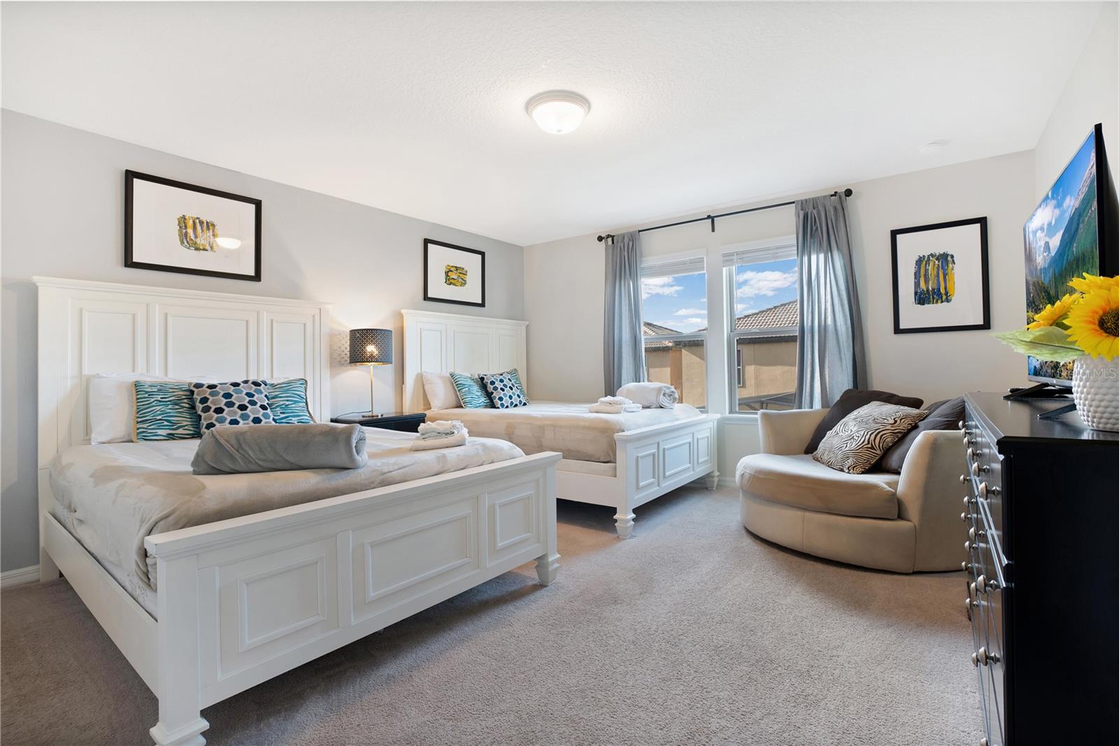 8869 BENGAL CT