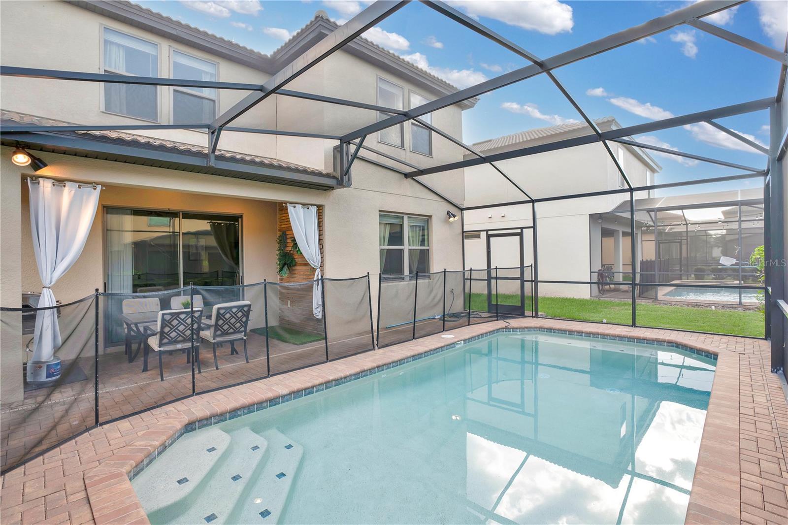 8869 BENGAL CT