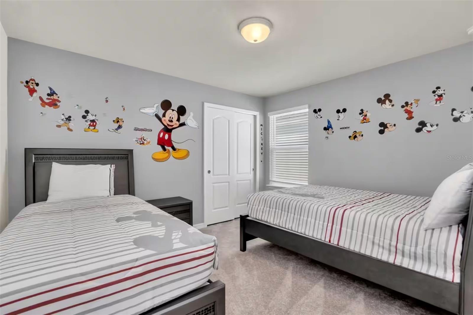 7267 OAKMOSS LOOP